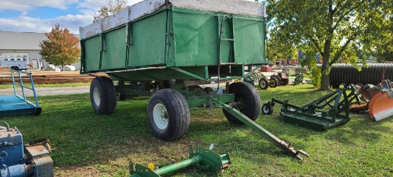 12' Green Dump Wagon