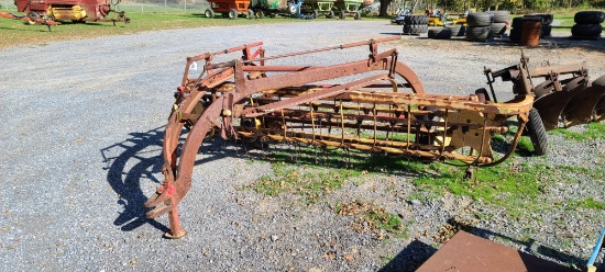 New Holland 56 Rake