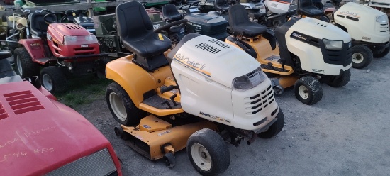 CC GT3100 Riding Mower (RUNS)