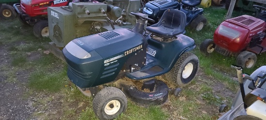 Craftsman Riding Mower (AS IS)