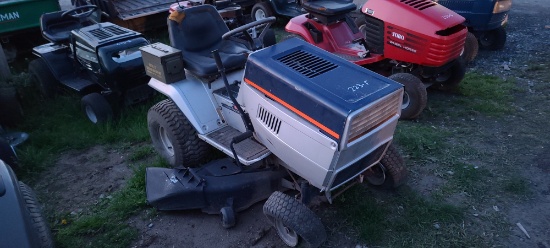 Lowe's Riding Mower (AS IS)