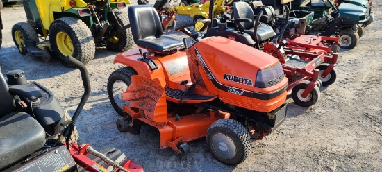 Kubota G1800 Diesel Riding Mower (RUNS)