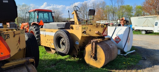 Dresser Diesel Roller