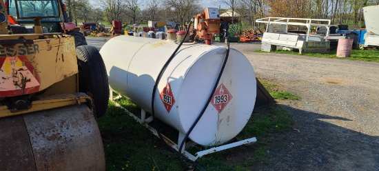 1000 Gal. Fuel Tank