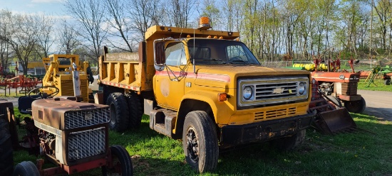 Chevy 70 Dump Truck (NO TITLE) (AS IS)
