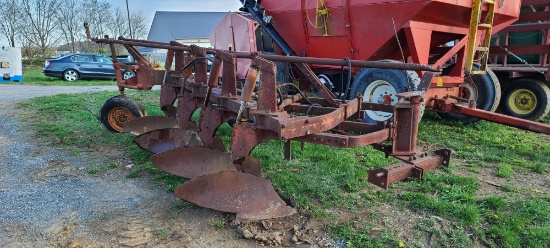 MM 4x 3pt Plow