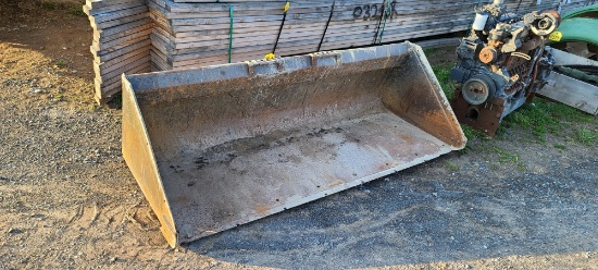 Skidloader 7' Bucket