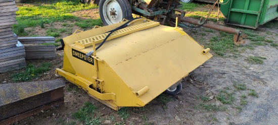 Sweepster Bucket Broom