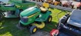 2006 John Deere X300 Riding Mower (RUNS)
