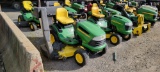 2005 John Deere 190C W/Bagger Riding Mower (RUNS)