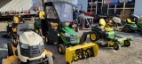 2017 John Deere S240 W/Bagger, Snowblade & Cab Riding Mower (RUNS) (LIKE NEW)
