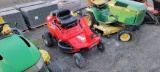 Snapper Riding Mower (Runs)