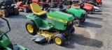 John Deere 425 Riding Mower (Runs)