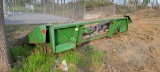 John Deere 643 6 row Corn Head