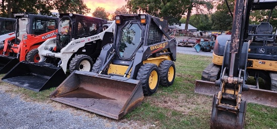 2003 New Holland LS170 Skidloader (LIKE NEW) (RIDE AND DRIVE)