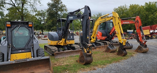 2013 John Deere 50D Mini Excavator (RIDE AND DRIVE)
