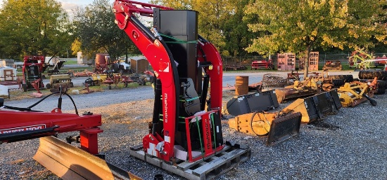New Mahindra 7095LGC Euro Loader