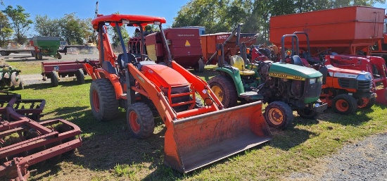 2005 Kubota L39 Compact Backhoe (RUNS)