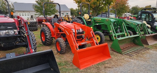 2021 Kubota L2501 Compact W/LA525 Loader (LIKE NEW) (RIDE AND DRIVE)