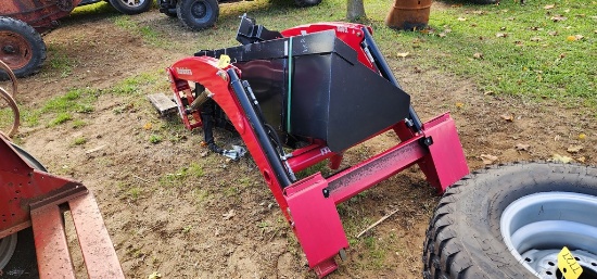 New Mahindra 3550CL Quick Attach Loader
