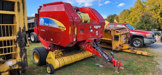 2014 New Holland BR7060 Round Baler