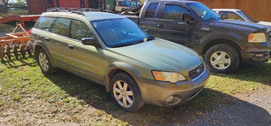 2006 Subura Outback Car (TITLE)(AS IS)