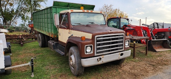 1979 International 1854 Dump Truck (RUNS)(TITLE)