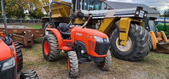 Kubota L3901 Compact Tractor (RUNS)(NO FACTORY WARRENTY)