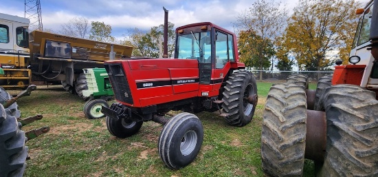 1982 International 5288 Tractor (RUNS)