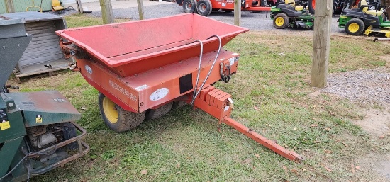 Ty-Crop Quick Pass 300 Top Dresser