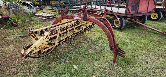 New Holland 258 Rollbar Rake