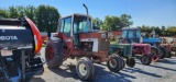 International 886 Tractor (RUNS) (AS IS)