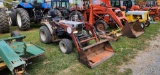 Field Boss 16 Tractor W/1025QA Loader (RUNS)
