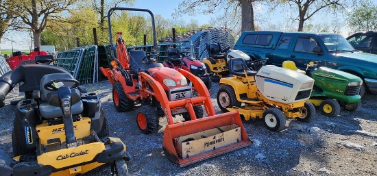 Kubota BX24 W/loader & Backhoe (RUNS)