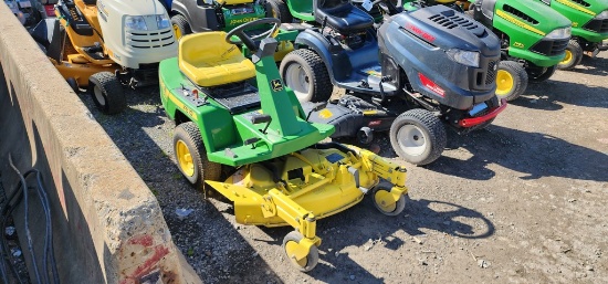 John Deere F510 Front Cut Mower (RUNS)(DEALER TRADE IN)