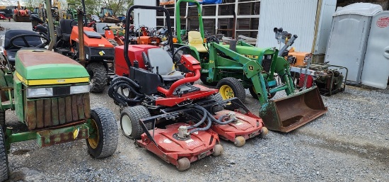 Toro 3500D Mower (RUNS)