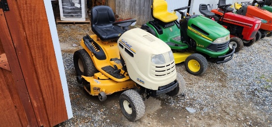 Cub Cadet LT1045 Riding Mower (RUNS)