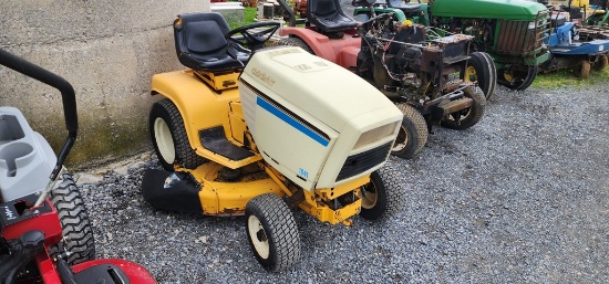 Cub Cadet 1641 Riding Mower (RUNS)(DEALER TRADE IN)