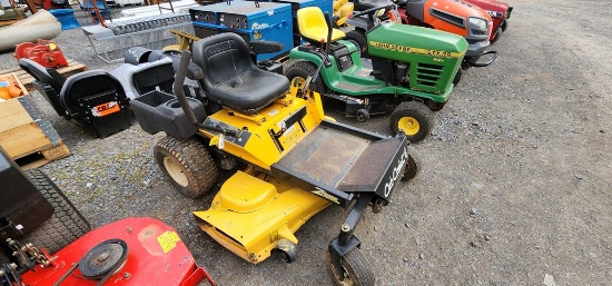 Cub Cadet Z force Zero Turn Mower (RUNS)