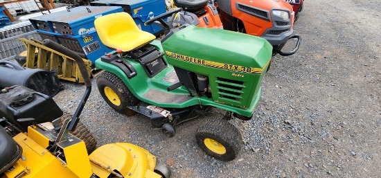 John Deere STX38 Riding Mower (RUNS)