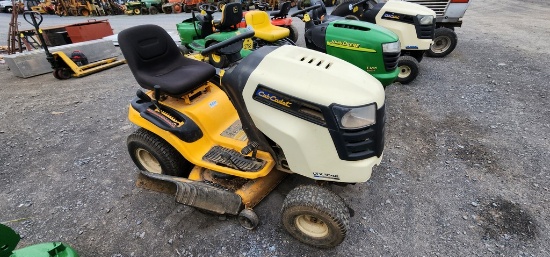 Cub Cadet LTX1042 Riding Mower (RUNS)