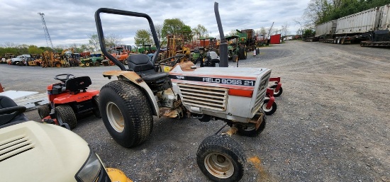 Field Boss 21 Tractor (RUNS)
