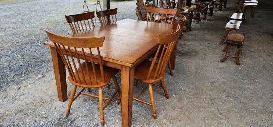 42"x68" Kitchen table & 6-Chairs