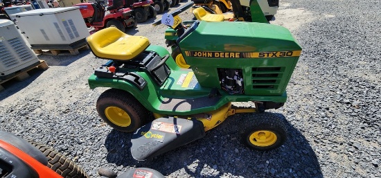John Deere STX30 Riding Mower (RUNS)