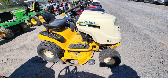 Cub Cadet LT1018 Riding Mower (RUNS)