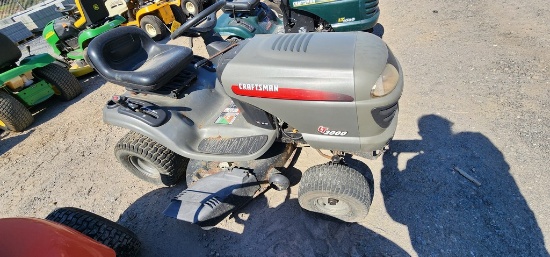 Craftsman LT2000 Riding Mower (RUNS)