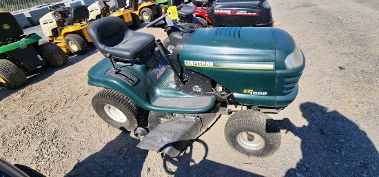 Craftsman LT1000 Riding Mower (RUNS)