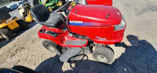 Craftsman DYT4000 Riding Mower (RUNS)