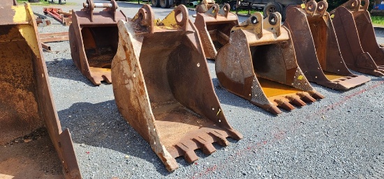 32" Excavator Bucket