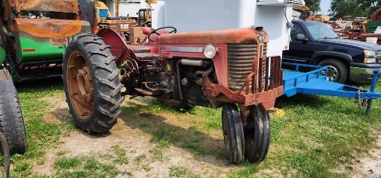 Massey Ferguson 65 Tractor (RUNS)(AS IS)